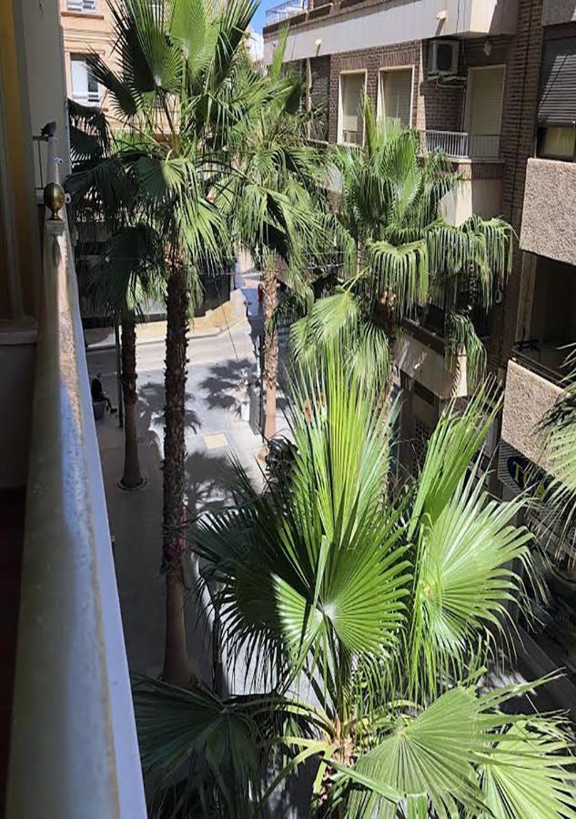 Piso Centro Ciudad Club Nautico Apartment Torrevieja Exterior photo